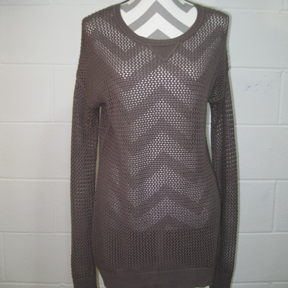 BCBGMaxAzria Sweaters - BCBG Maxazria Gray Sweater Size XS